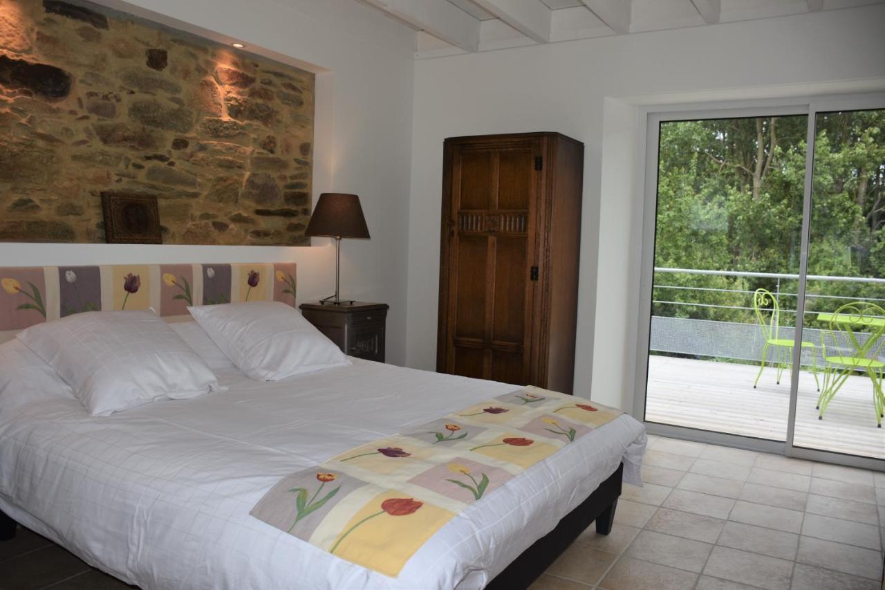 Domaine Des Fougeres Bed & Breakfast Guimaec Exterior photo